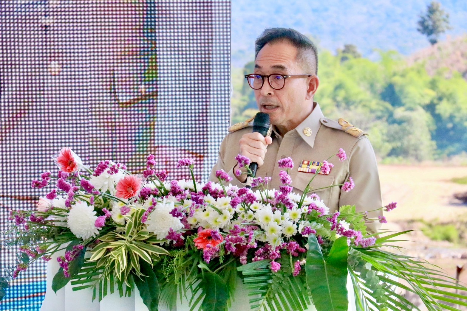 title - องคมนตรี ลงพื้นที่ติดตามและขับเคลื่อนโครงการอ่างเก็บน้ำห้วยจะกาอันเนื่องมาจากพระราชดำริ ตำบลแม่ลาน อำเภอลี้ จังหวัดลำพูน